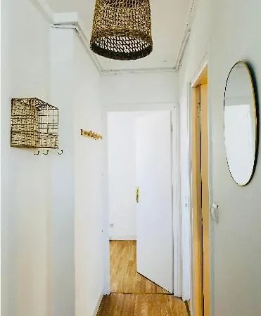 Appartement C 2 Tres Lumineux *