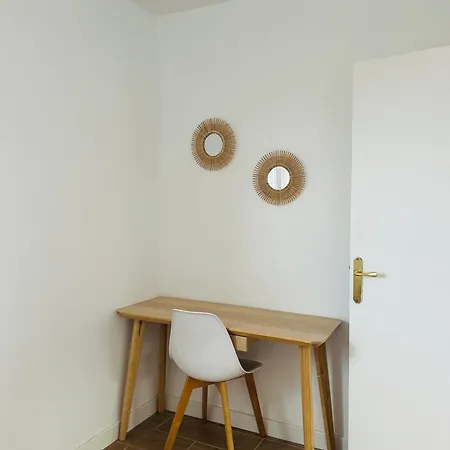 C 2 Tres Lumineux Appartement *